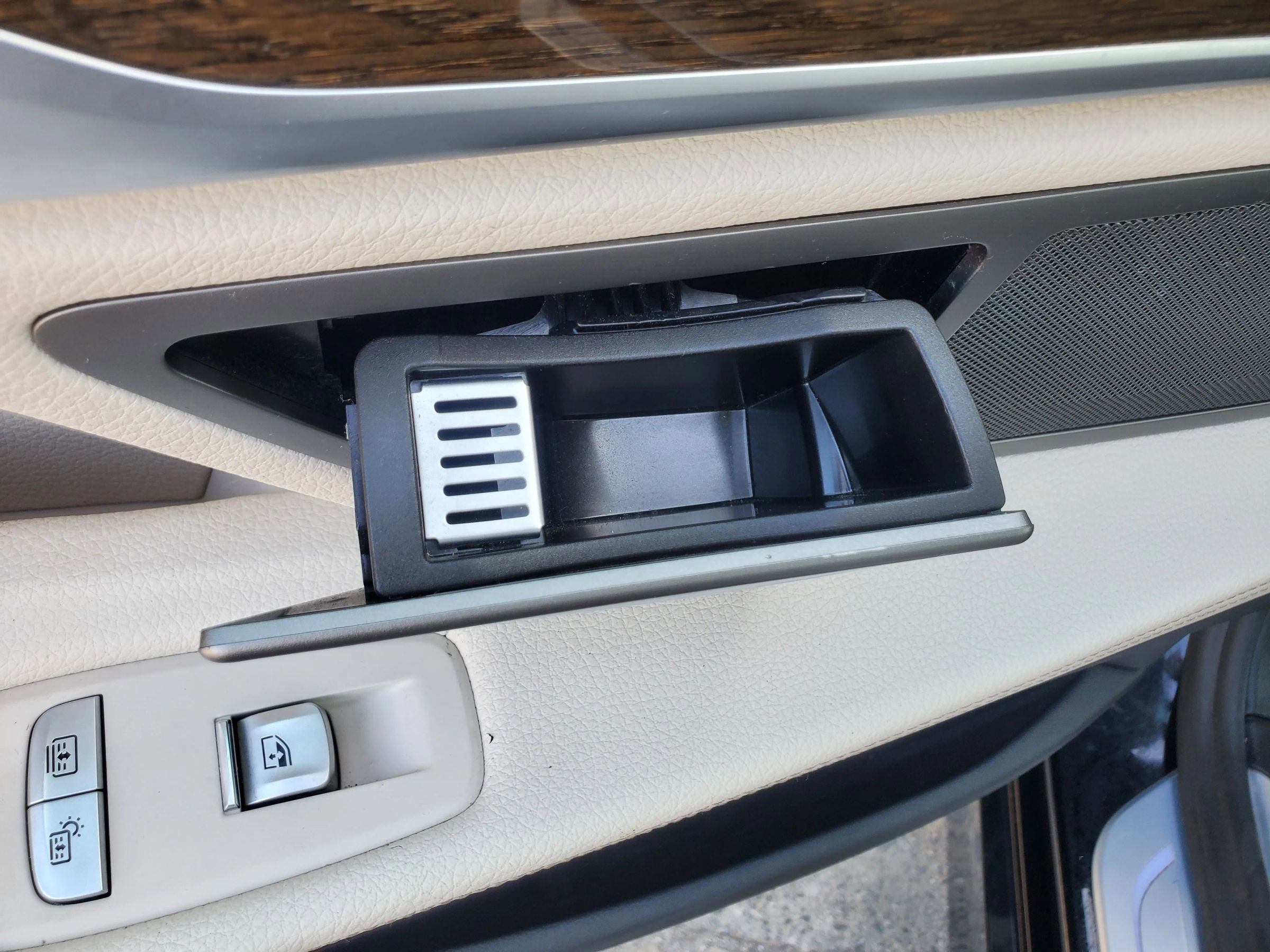 Used 2018 BMW 750i xDrive image 67