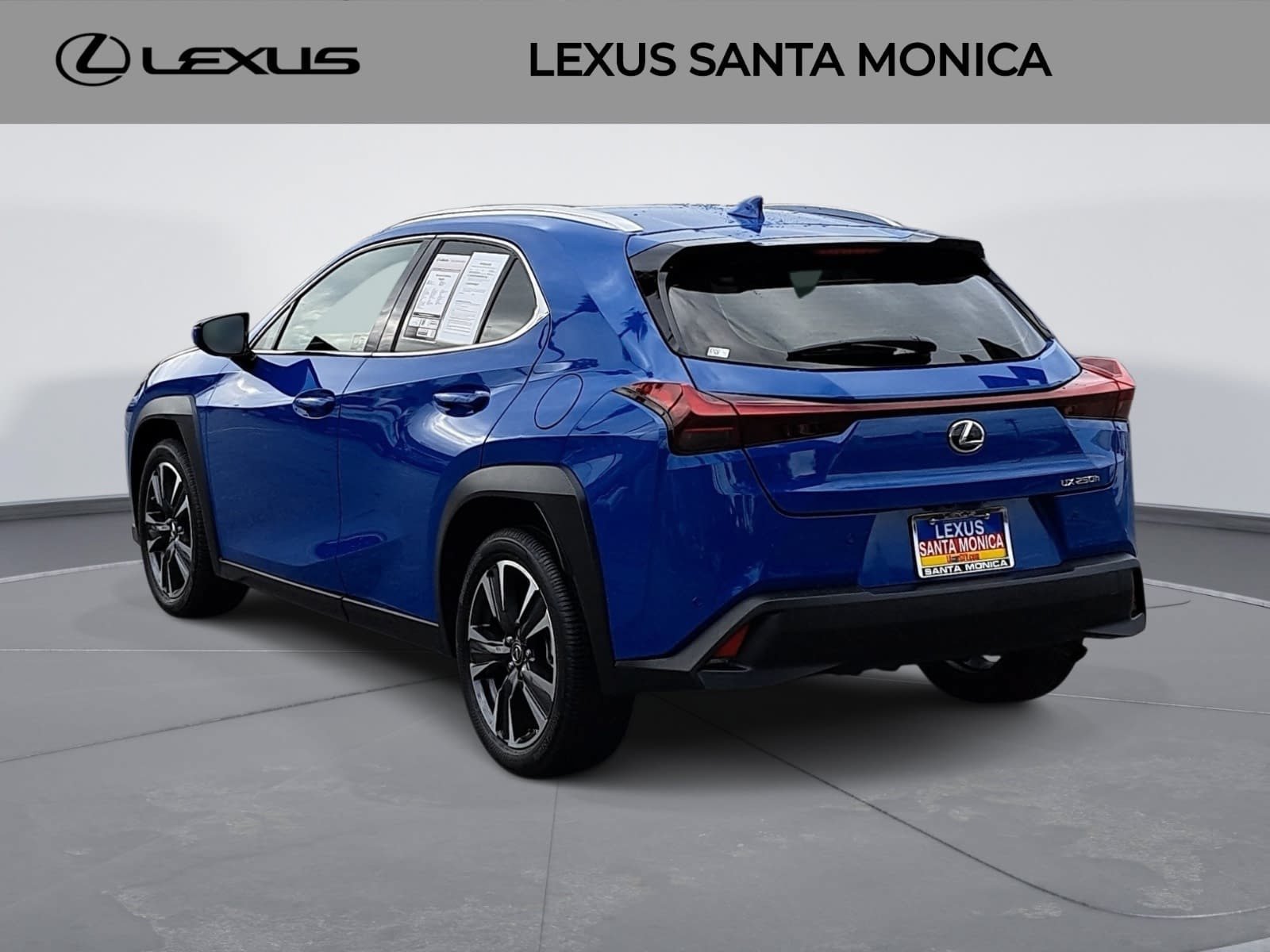 Used 2024 Lexus UX 250h FWD image 7