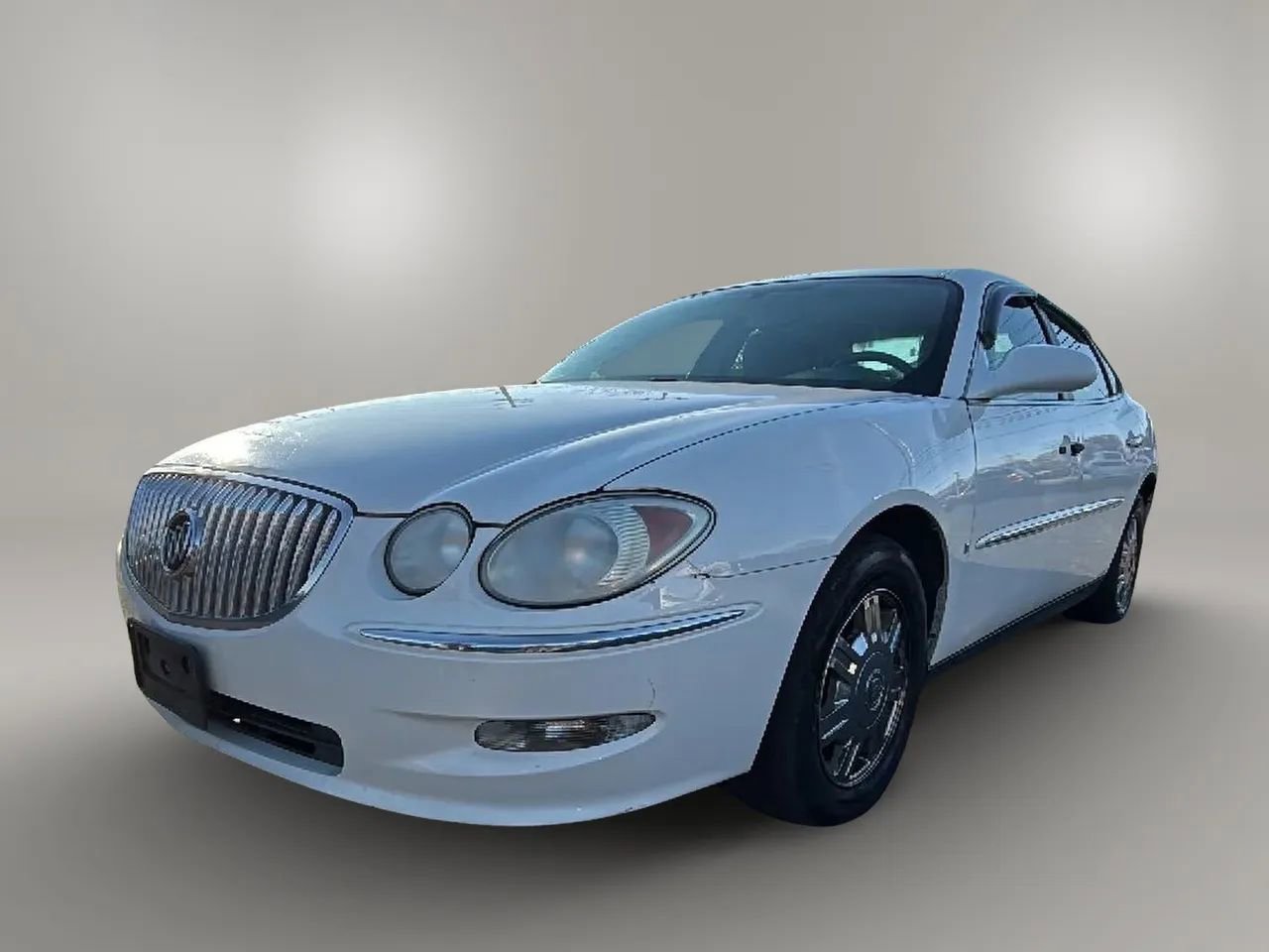 Used 2009 Buick LaCrosse CX image 1