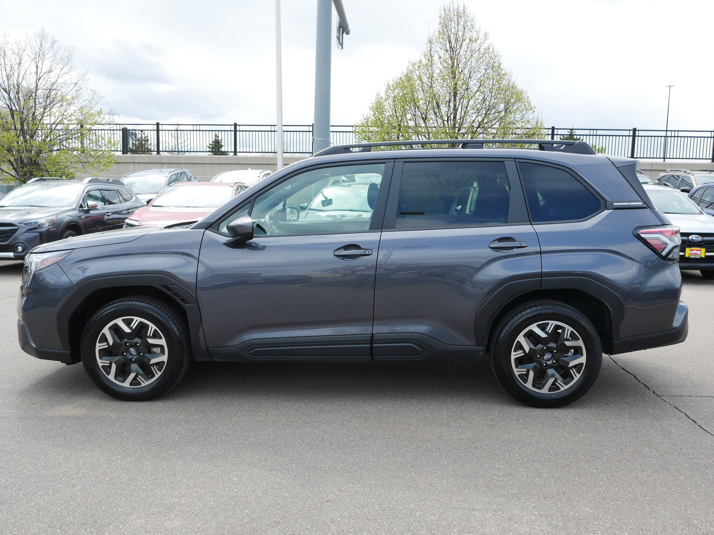 Certified 2025 Subaru Forester Premium AWD/4WD image 4