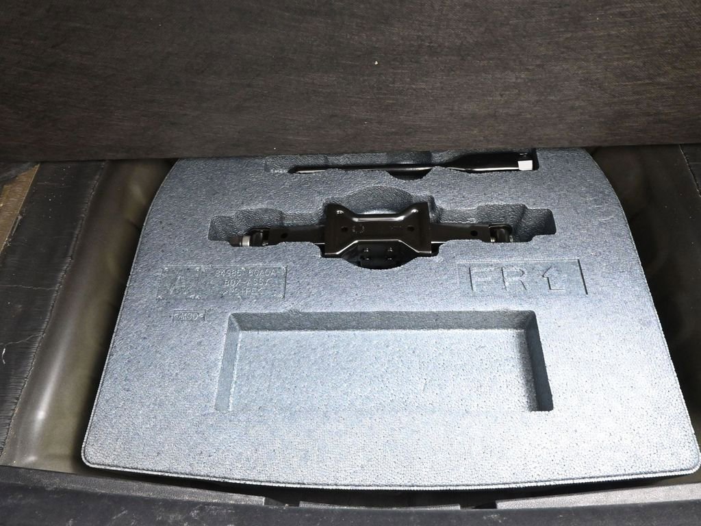 Used 2023 Nissan Altima 2.5 SR image 34