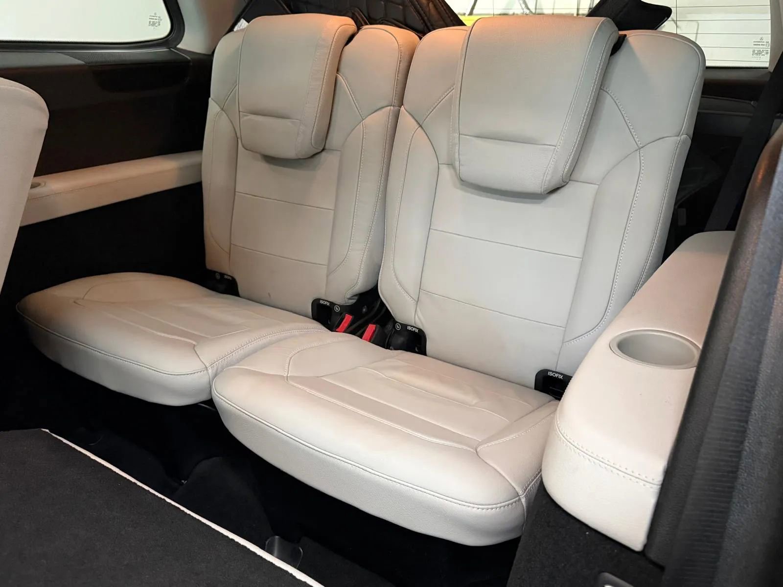 Used 2017 Mercedes-Benz GLS 450 4MATIC image 25