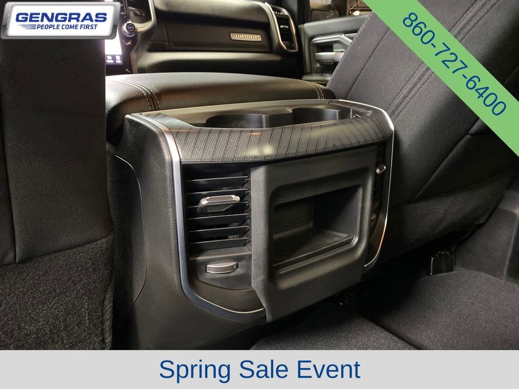 Used 2025 RAM 3500 Big Horn AWD/4WD image 32