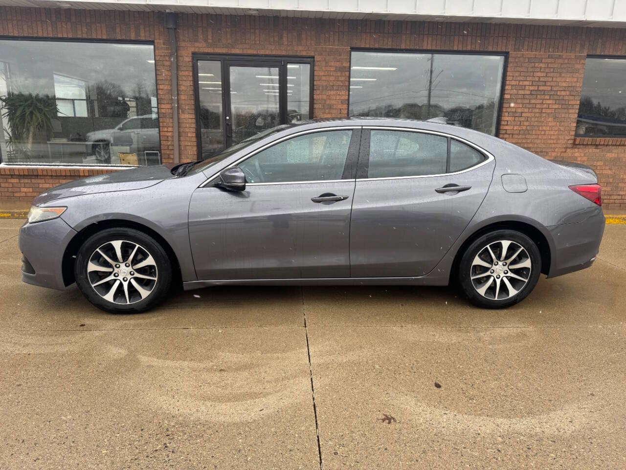 Used 2017 Acura TLX image 33