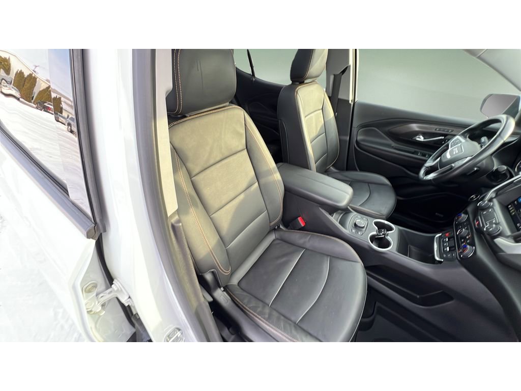 Used 2021 GMC Terrain SLT w/ Infotainment Package II image 24