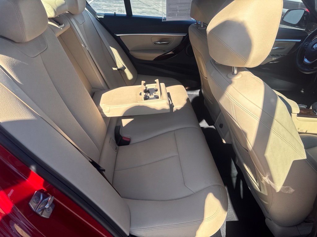 Used 2018 BMW 330i xDrive Sedan AWD/4WD image 41