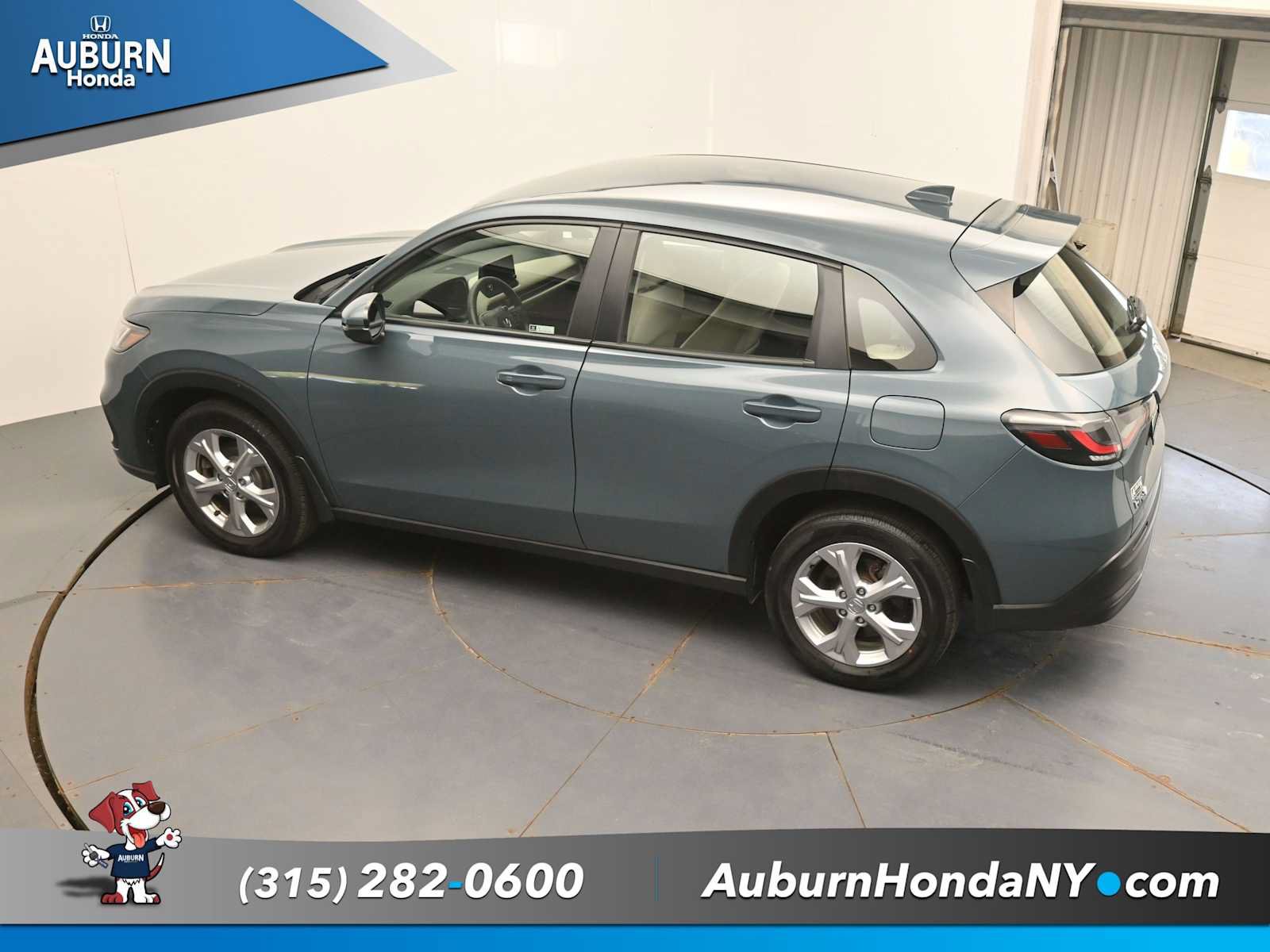 Used 2024 Honda HR-V LX image 30