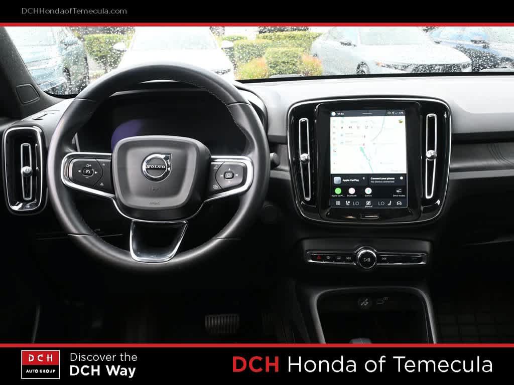 Used 2023 Volvo C40 P8 Recharge Ultimate w/ Protection Package Premier AWD/4WD image 8