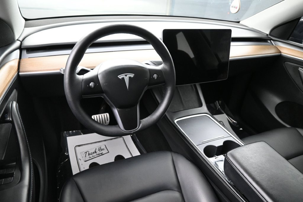 Used 2023 Tesla Model Y Performance AWD/4WD image 23