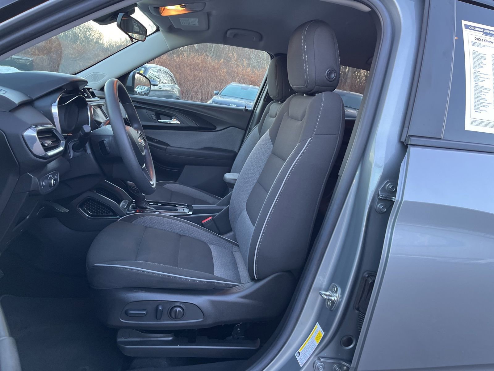 Used 2023 Chevrolet TrailBlazer LT image 13