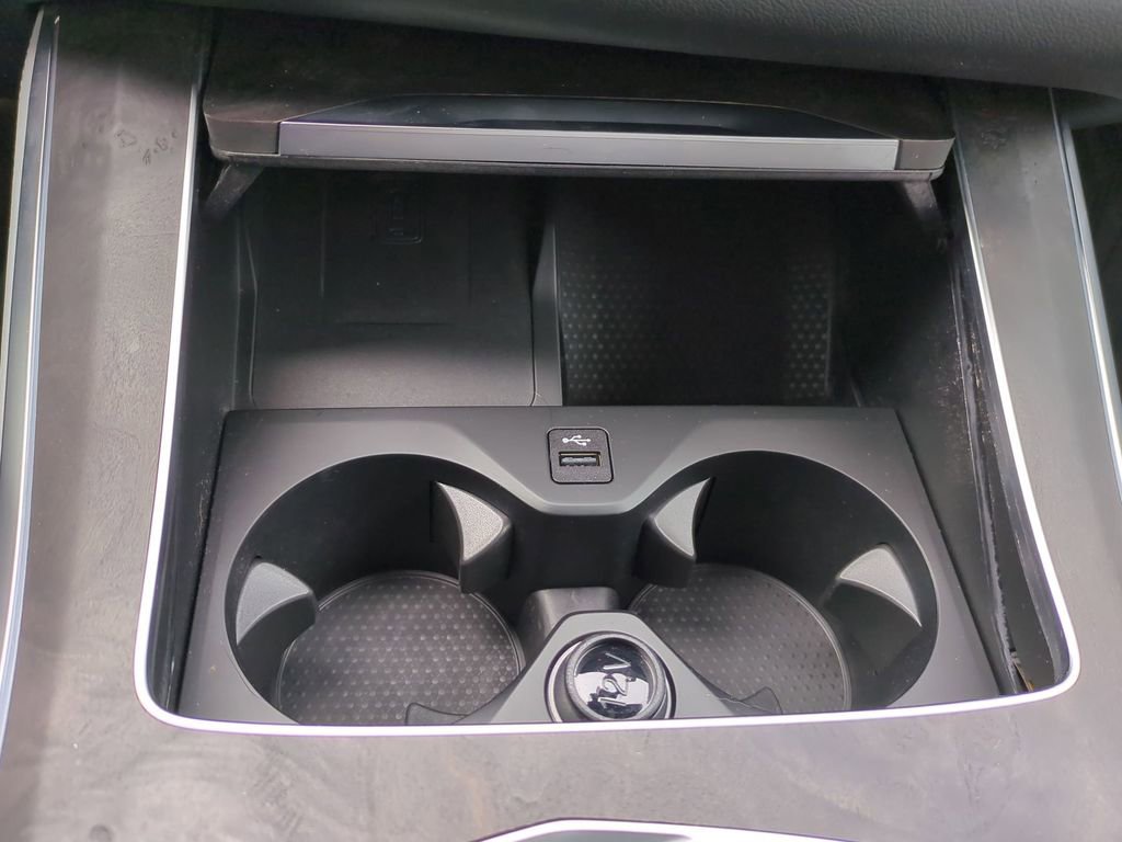 Used 2025 BMW X5 xDrive50e w/ Premium Package image 28