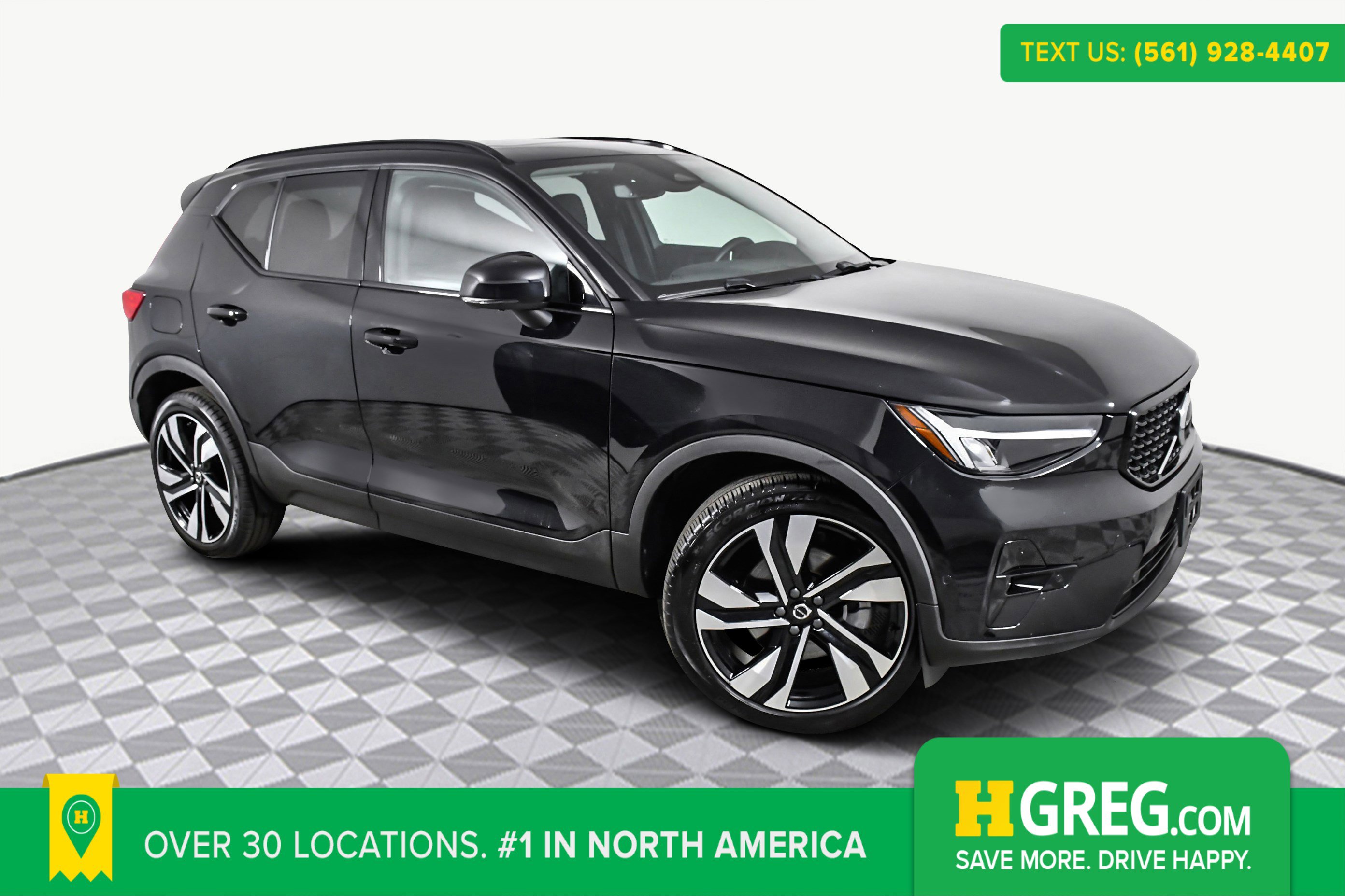 Used 2025 Volvo XC40 B5 Plus video 1