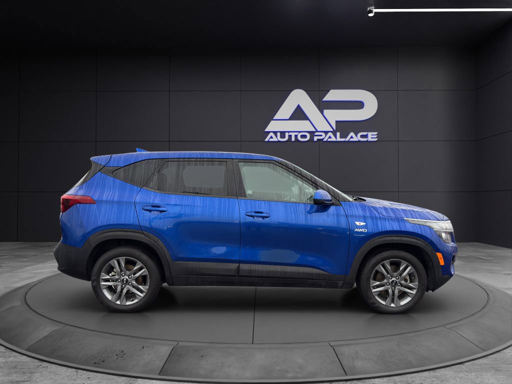 Used 2021 Kia Seltos LX image 8