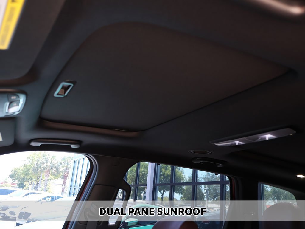 Used 2024 Kia Telluride SX image 4