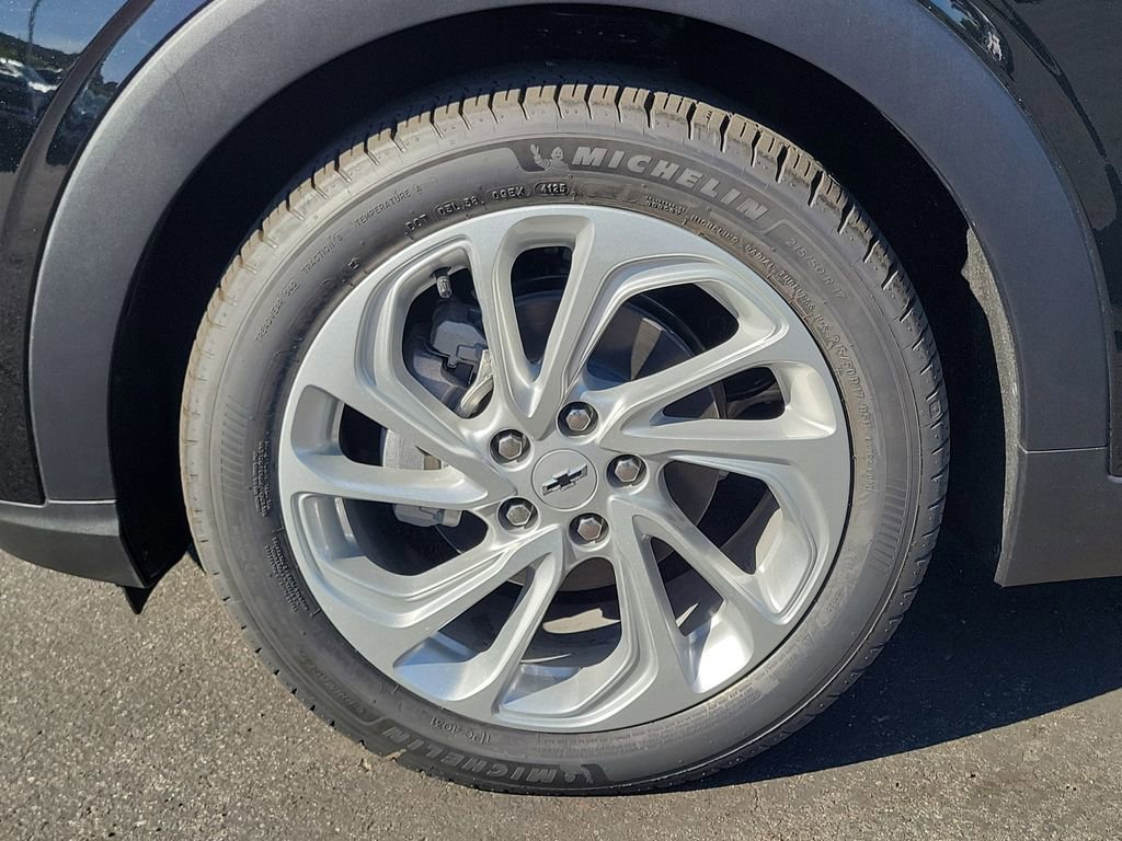 New 2027 Chevrolet Bolt LT w/ Comfort Package image 21