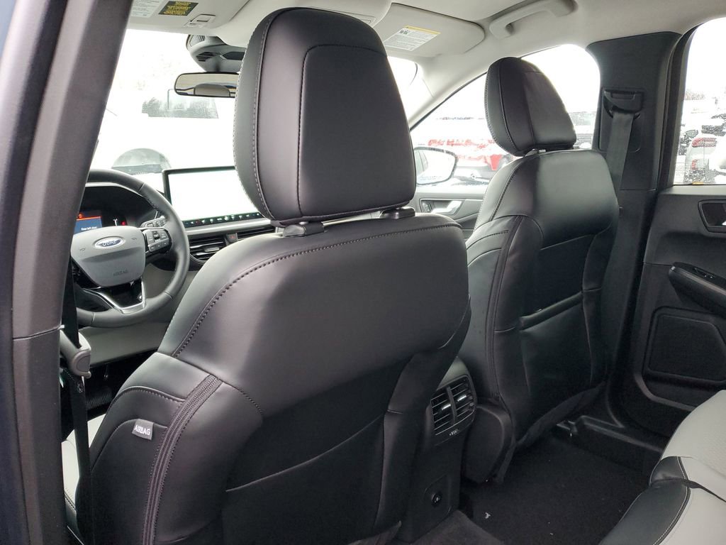 New 2026 Ford Escape SE image 29
