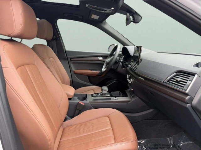 Certified 2023 Audi Q5 2.0T Premium w/ Convenience Package AWD/4WD image 31