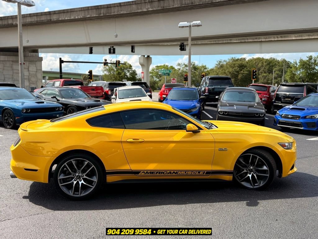 Used 2017 Ford Mustang GT RWD image 8