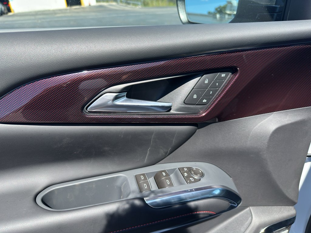 New 2027 Chevrolet Traverse RS w/ LPO, Floor Liner Package AWD/4WD image 26