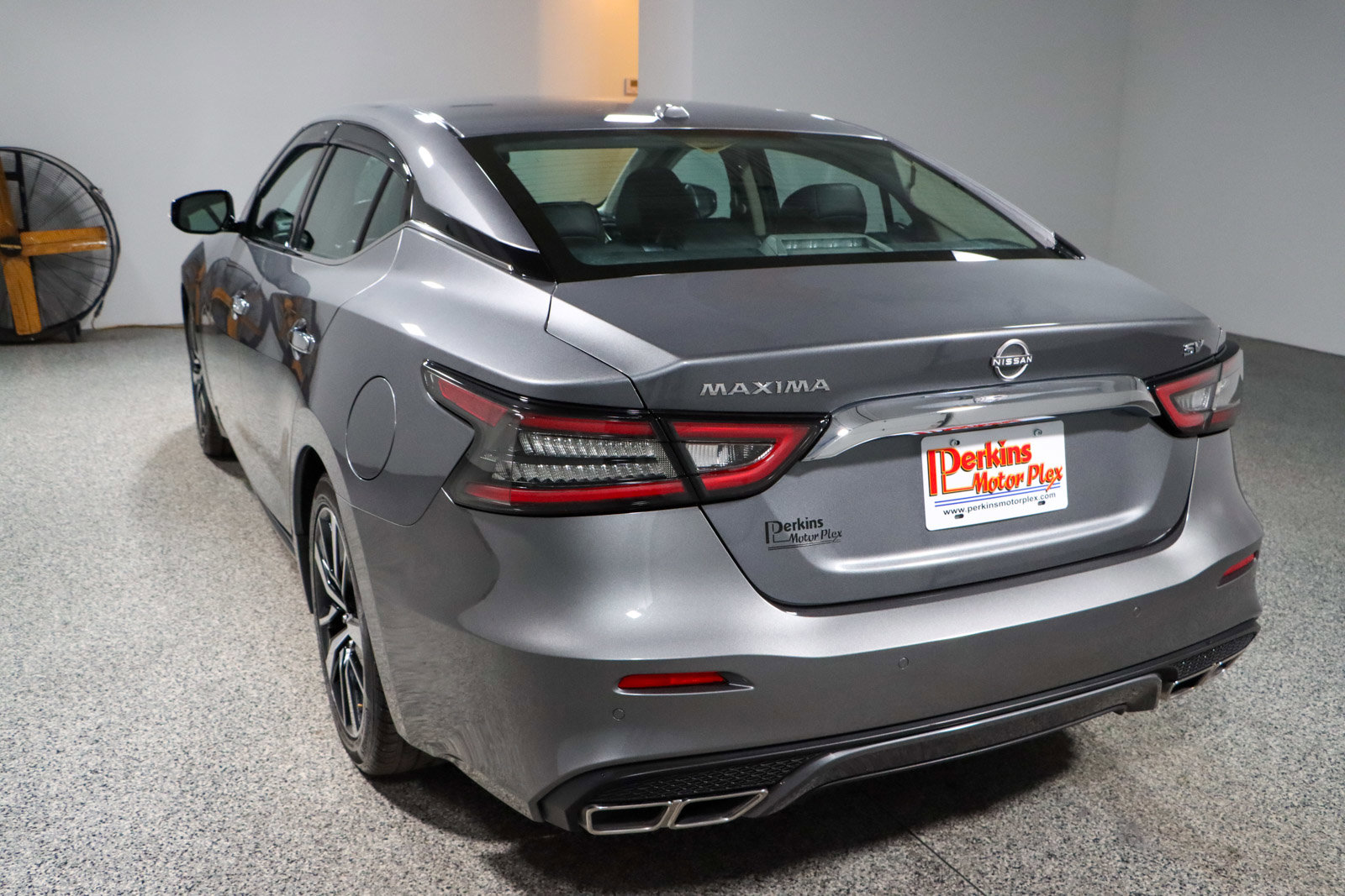 Used 2023 Nissan Maxima SV w/ Floor Mat Group image 9