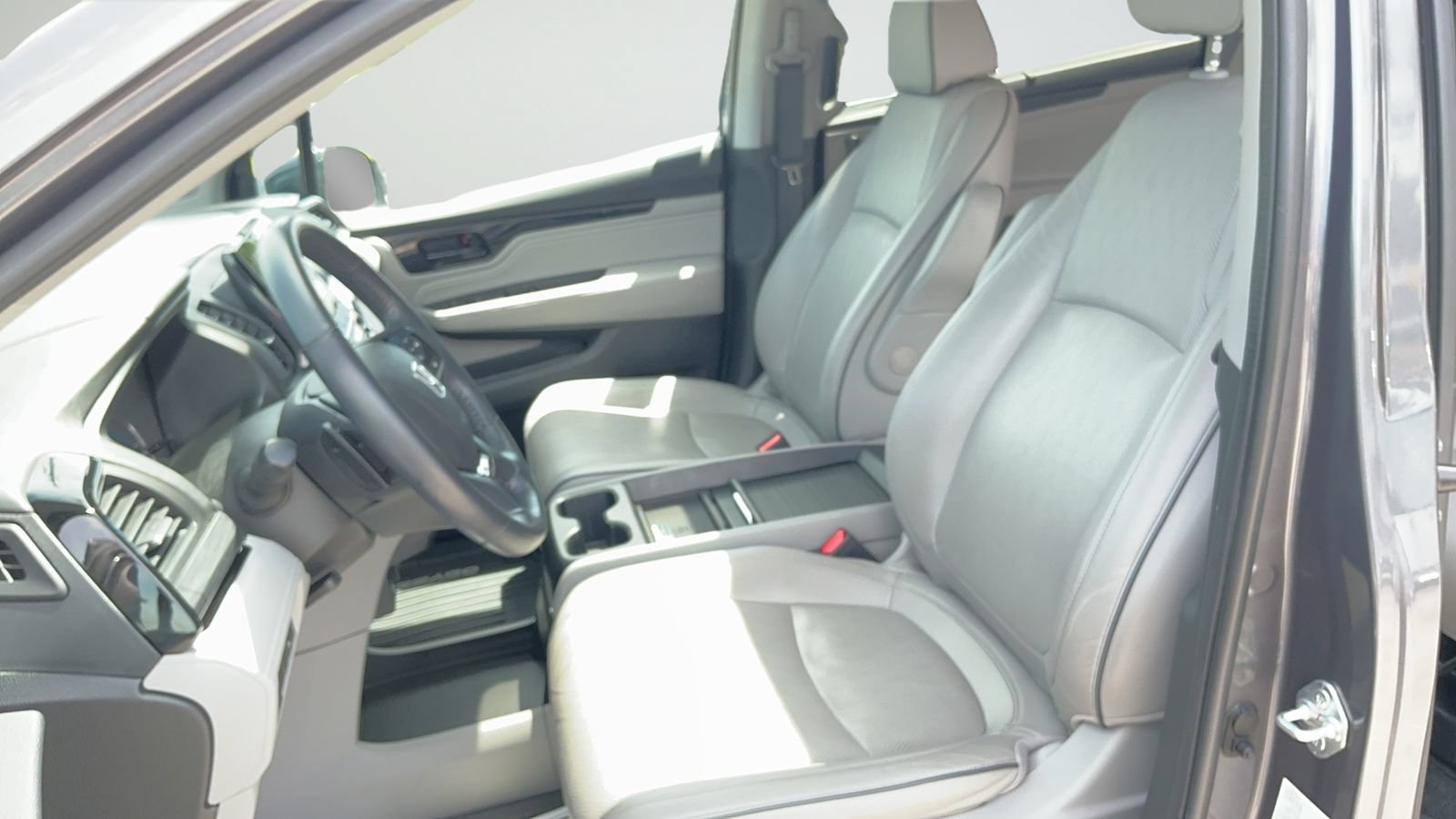 Used 2023 Honda Odyssey Elite image 42