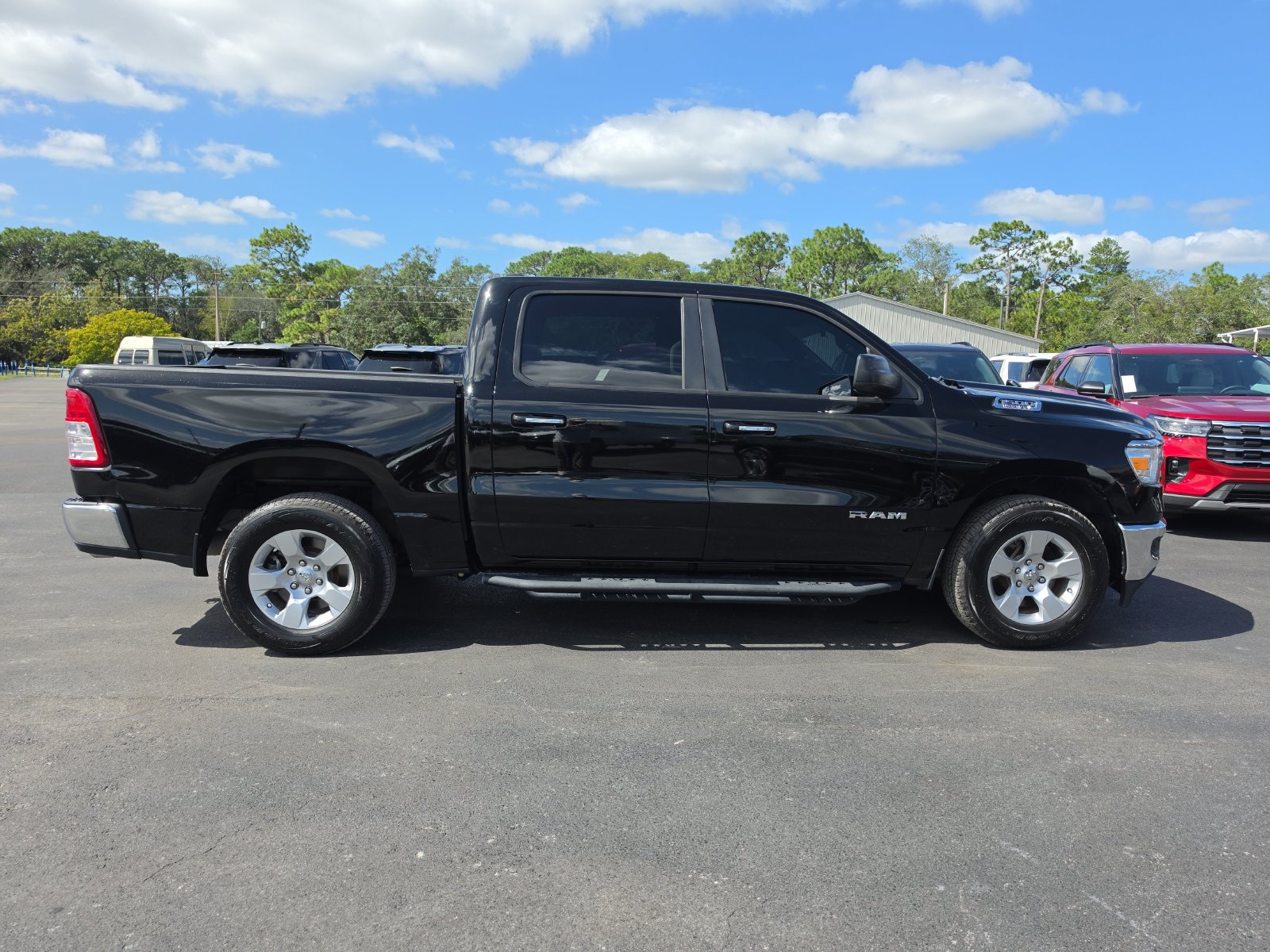 Used 2019 RAM 1500 Big Horn RWD image 3