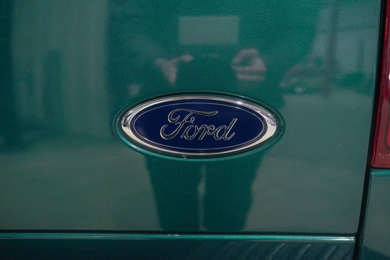Used 1998 Ford F150 XLT image 24