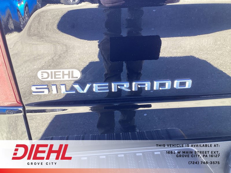 Used 2023 Chevrolet Silverado 1500 LT AWD/4WD image 12