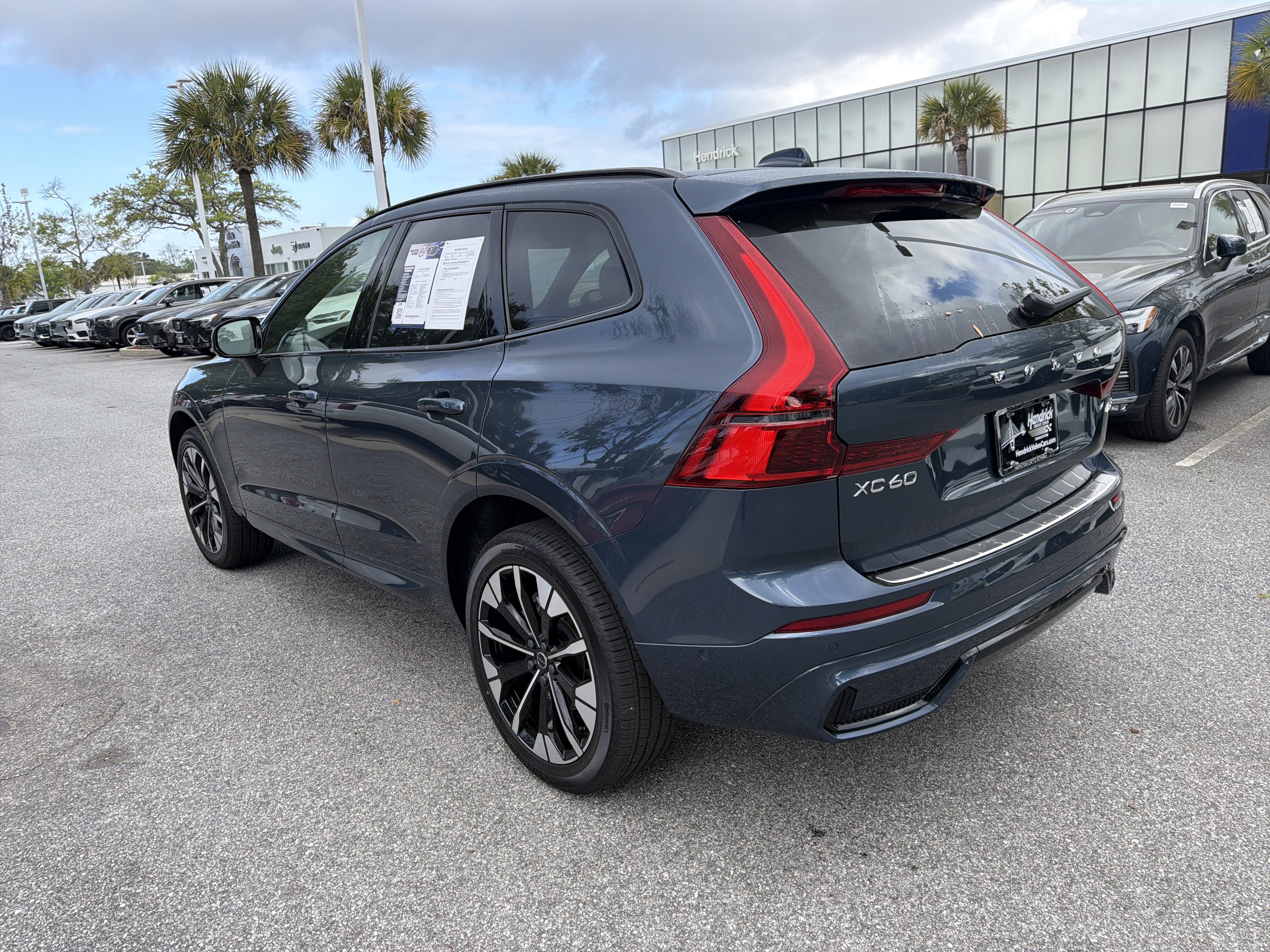 Used 2026 Volvo XC60 B5 Plus w/ Protection Package Premier image 43