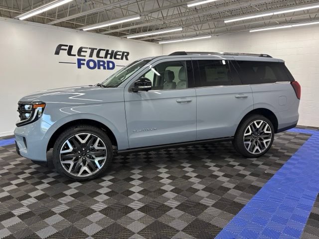 New 2027 Ford Expedition Platinum w/ Platinum Ultimate Package AWD/4WD image 3