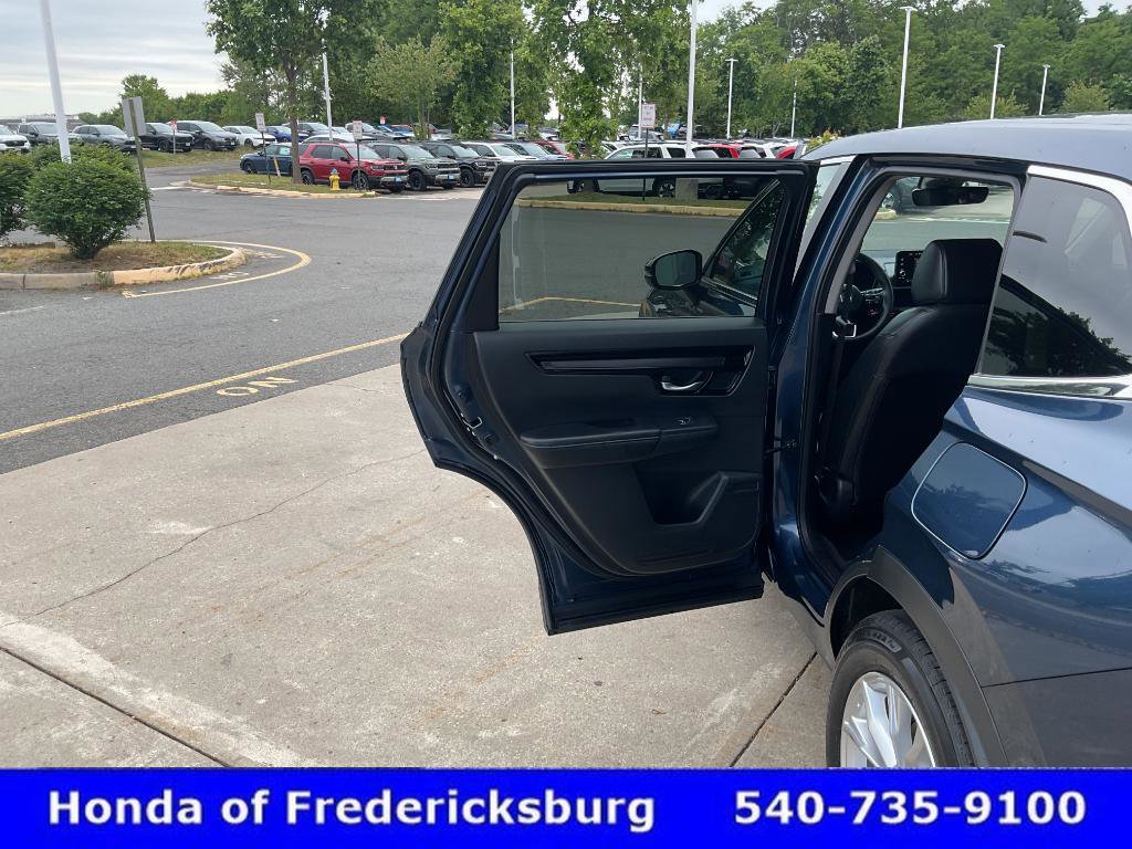 Used 2023 Honda CR-V EX-L image 16