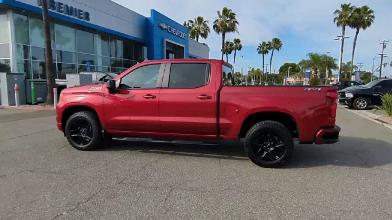 Certified 2024 Chevrolet Silverado 1500 RST AWD/4WD image 5