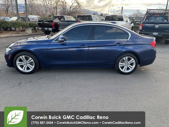 Used 2018 BMW 330i xDrive Sedan w/ Convenience Package image 3
