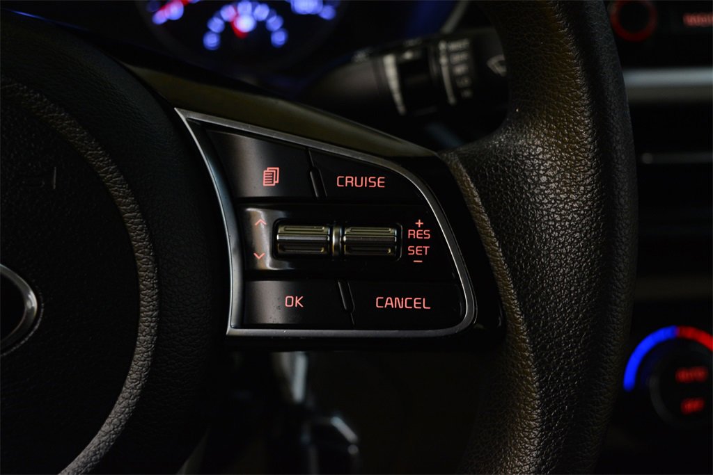 Used 2019 Kia Forte LXS image 18