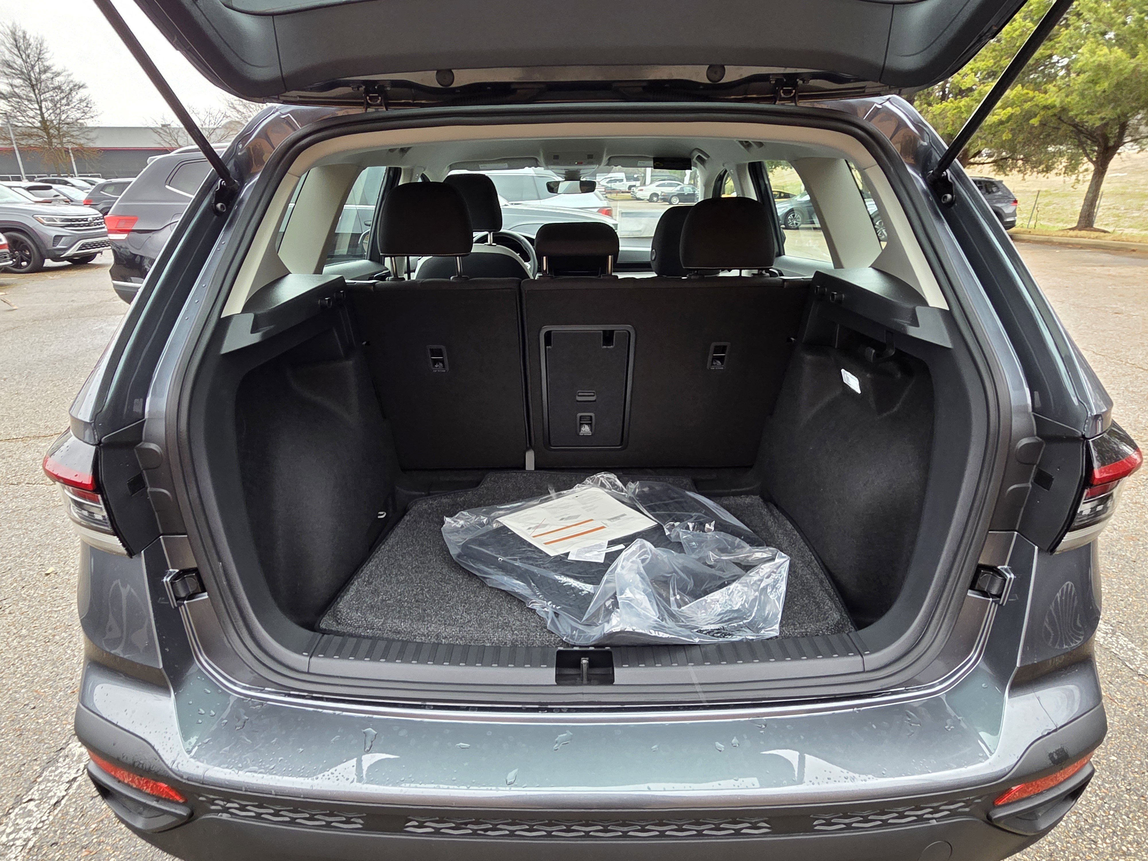 New 2026 Volkswagen Taos S image 4