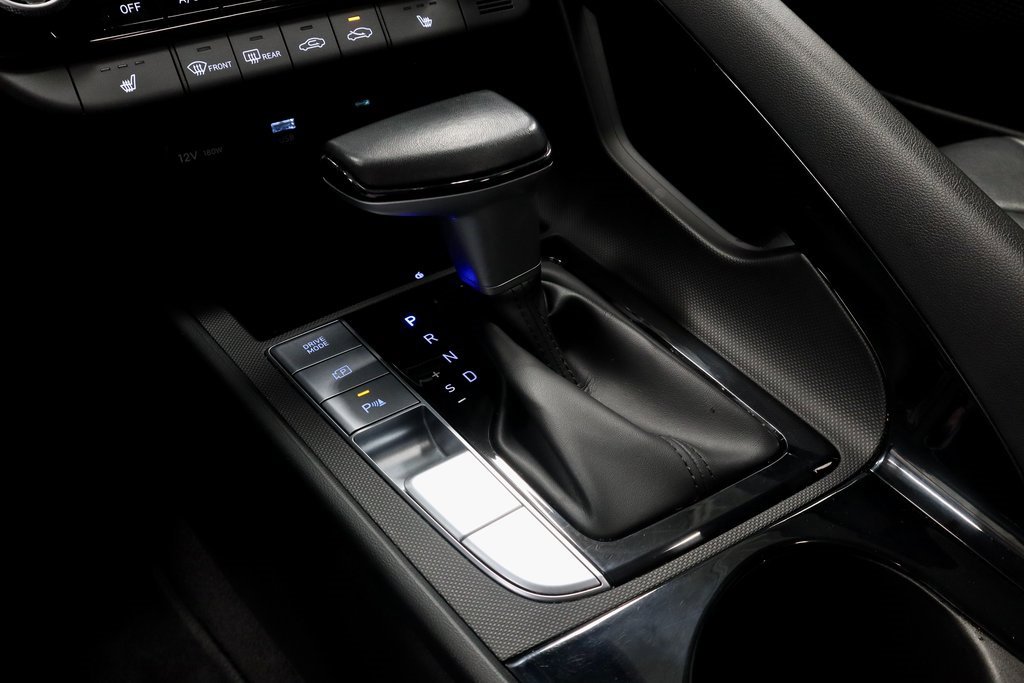 Certified 2024 Hyundai Elantra Limited image 37