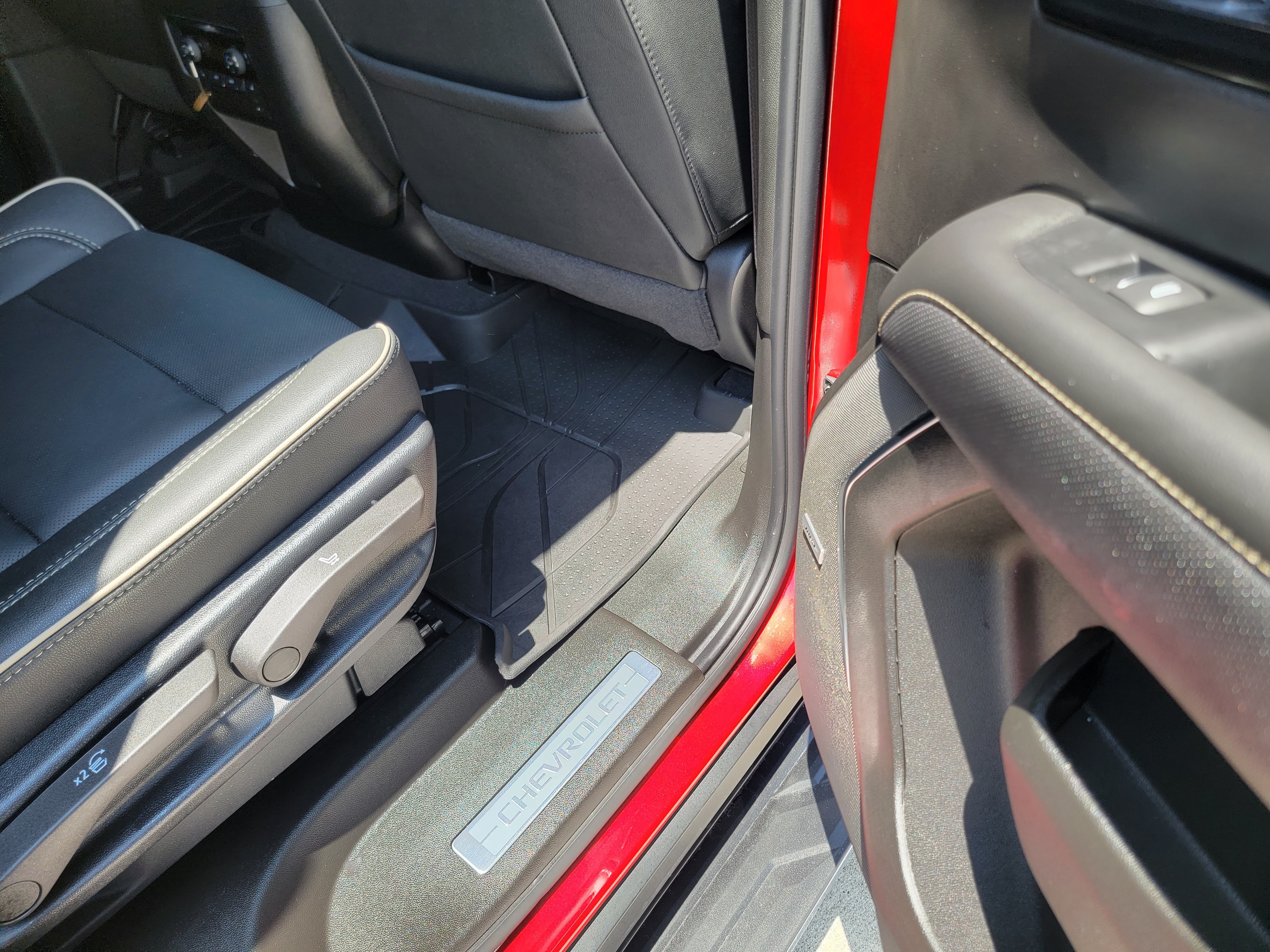 Used 2026 Chevrolet Tahoe Premier w/ Sun And Tow Package RWD image 10