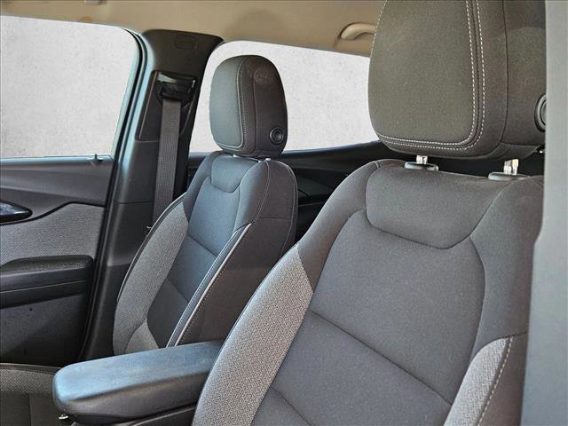Used 2022 Chevrolet TrailBlazer LT w/ Convenience Package image 15