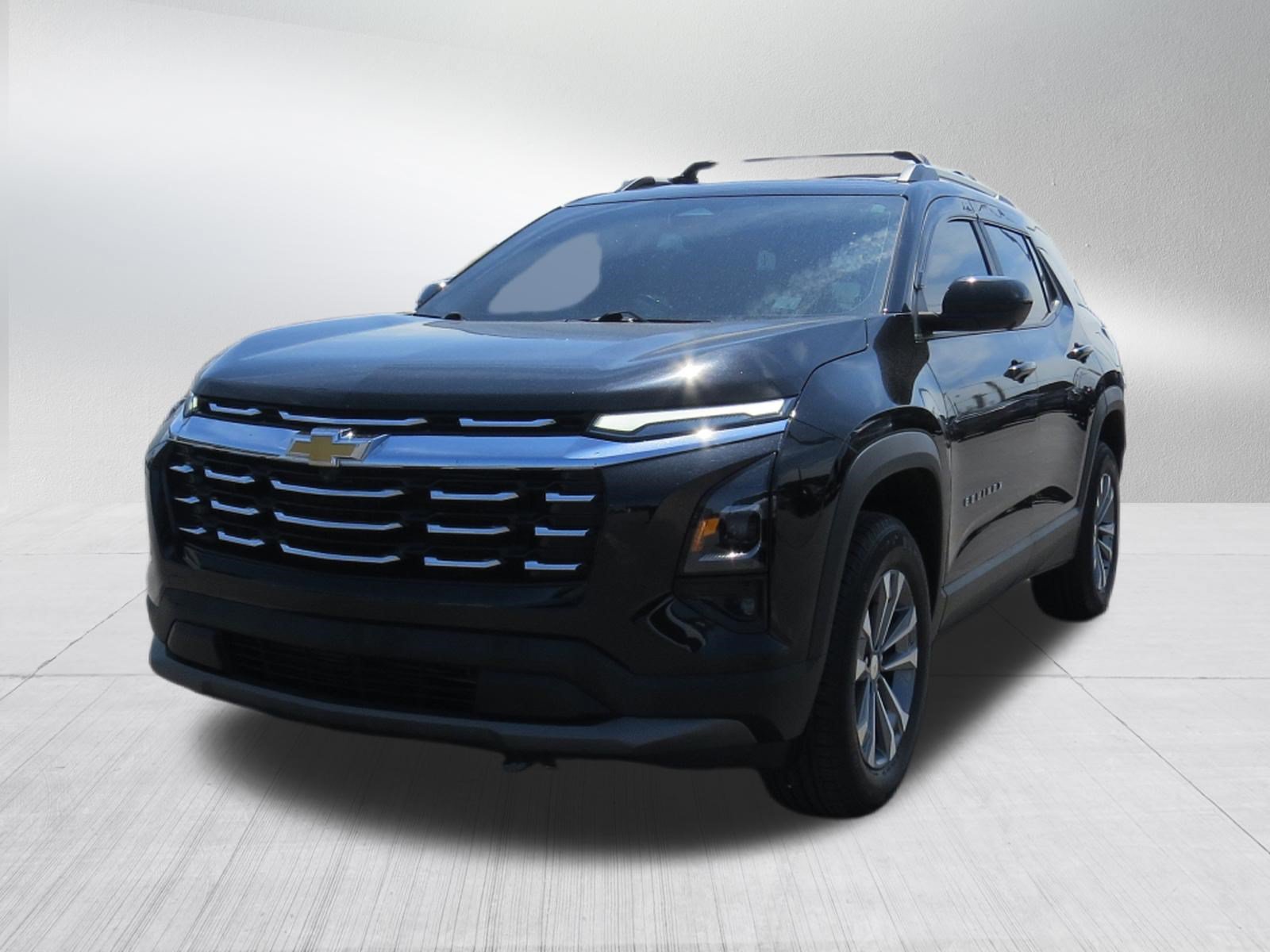 Used 2025 Chevrolet Equinox LT w/ Convenience Package II AWD/4WD image 7