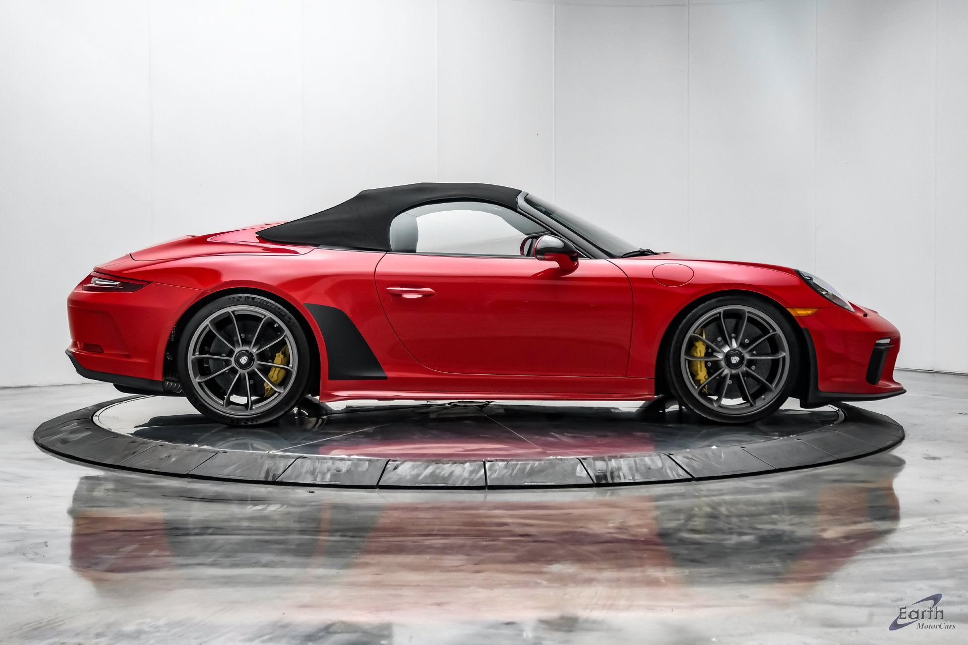 Used 2019 Porsche 911 Speedster RWD image 27