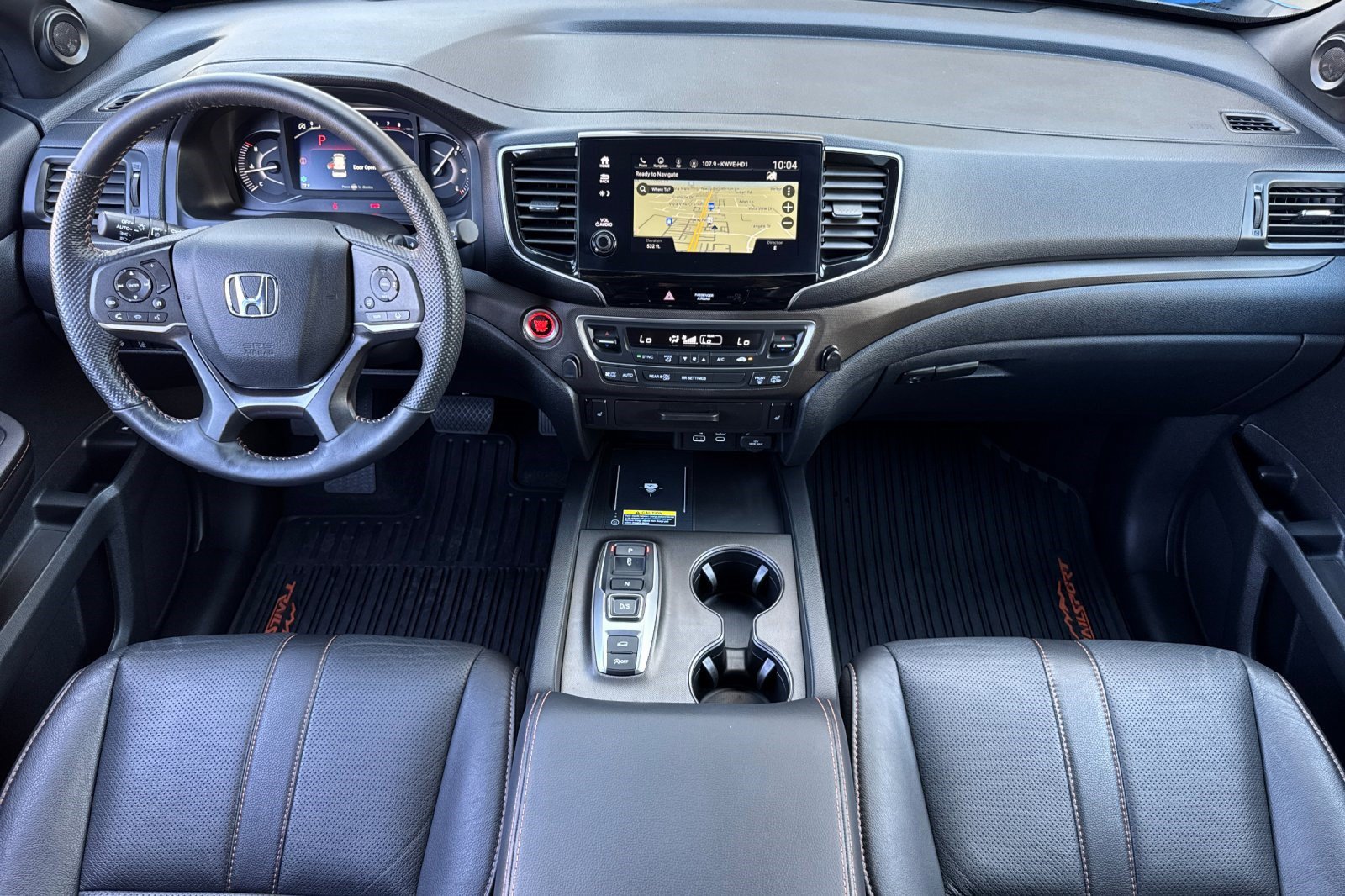 Used 2025 Honda Passport TrailSport image 16