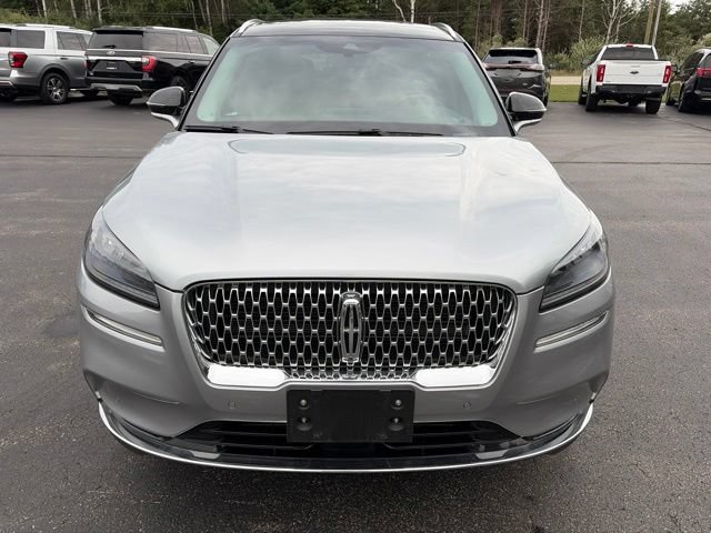 Used 2022 Lincoln Corsair Reserve w/ Equipment Group 201A AWD/4WD image 9