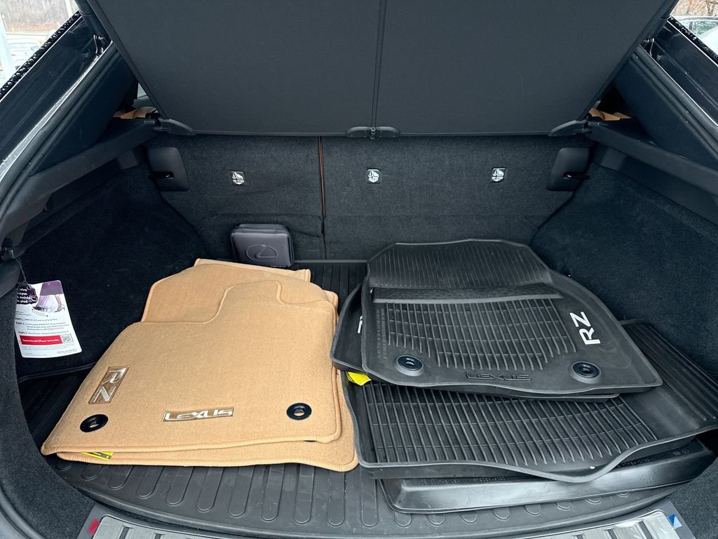 Used 2023 Lexus RZ 450e Premium w/ Technology Package image 20