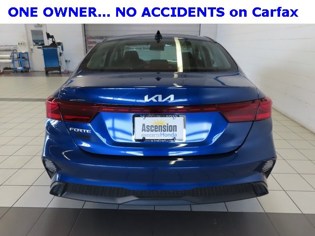 Used 2024 Kia Forte LXS image 12