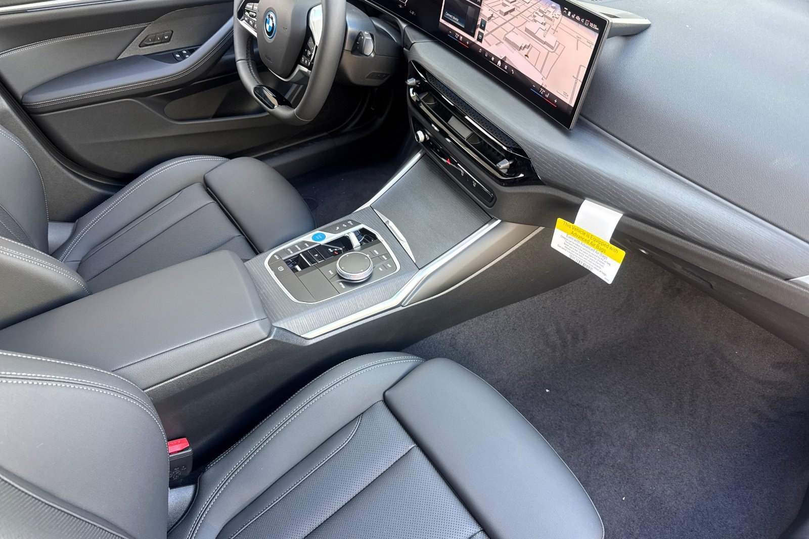 Used 2026 BMW i4 eDrive40 w/ Premium Package RWD image 28