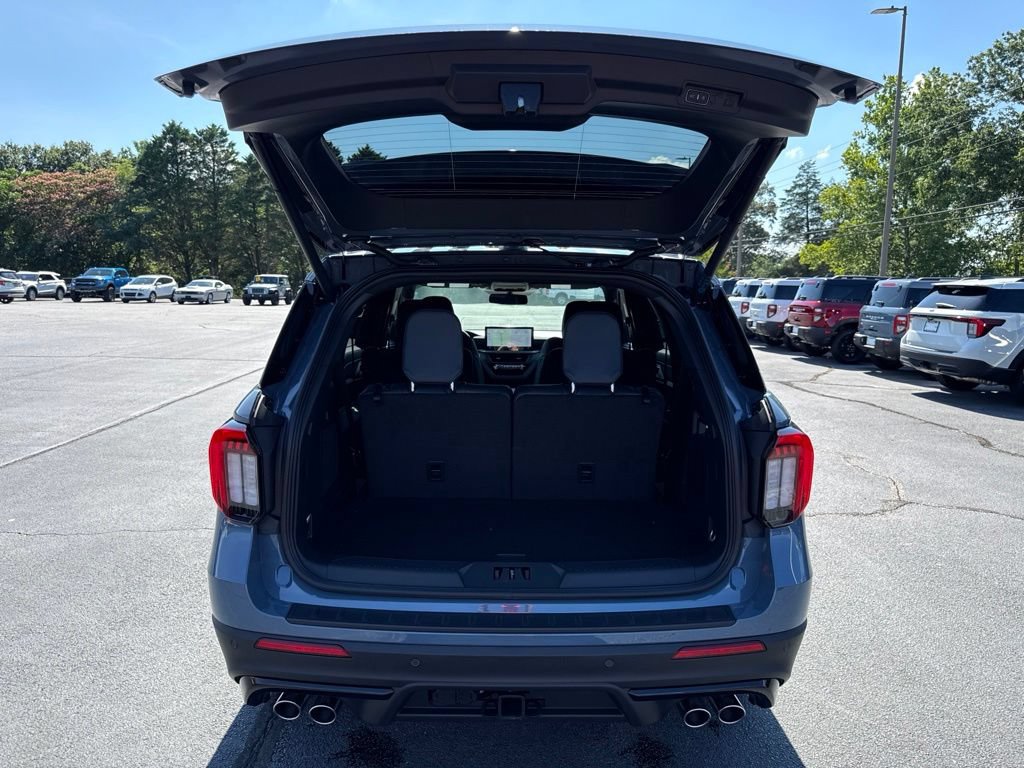 New 2026 Ford Explorer ST AWD/4WD image 33