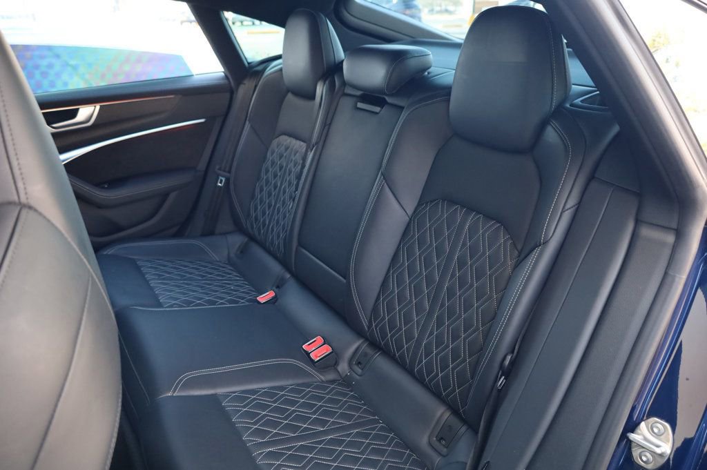 Used 2021 Audi S7 Prestige w/ Prestige Package image 18