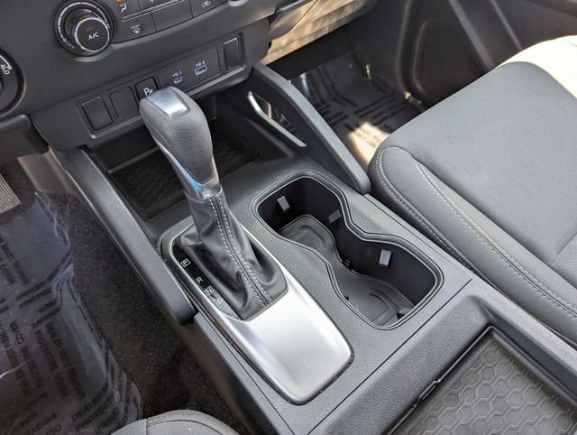 Used 2022 Nissan Frontier SV w/ Technology Package image 17