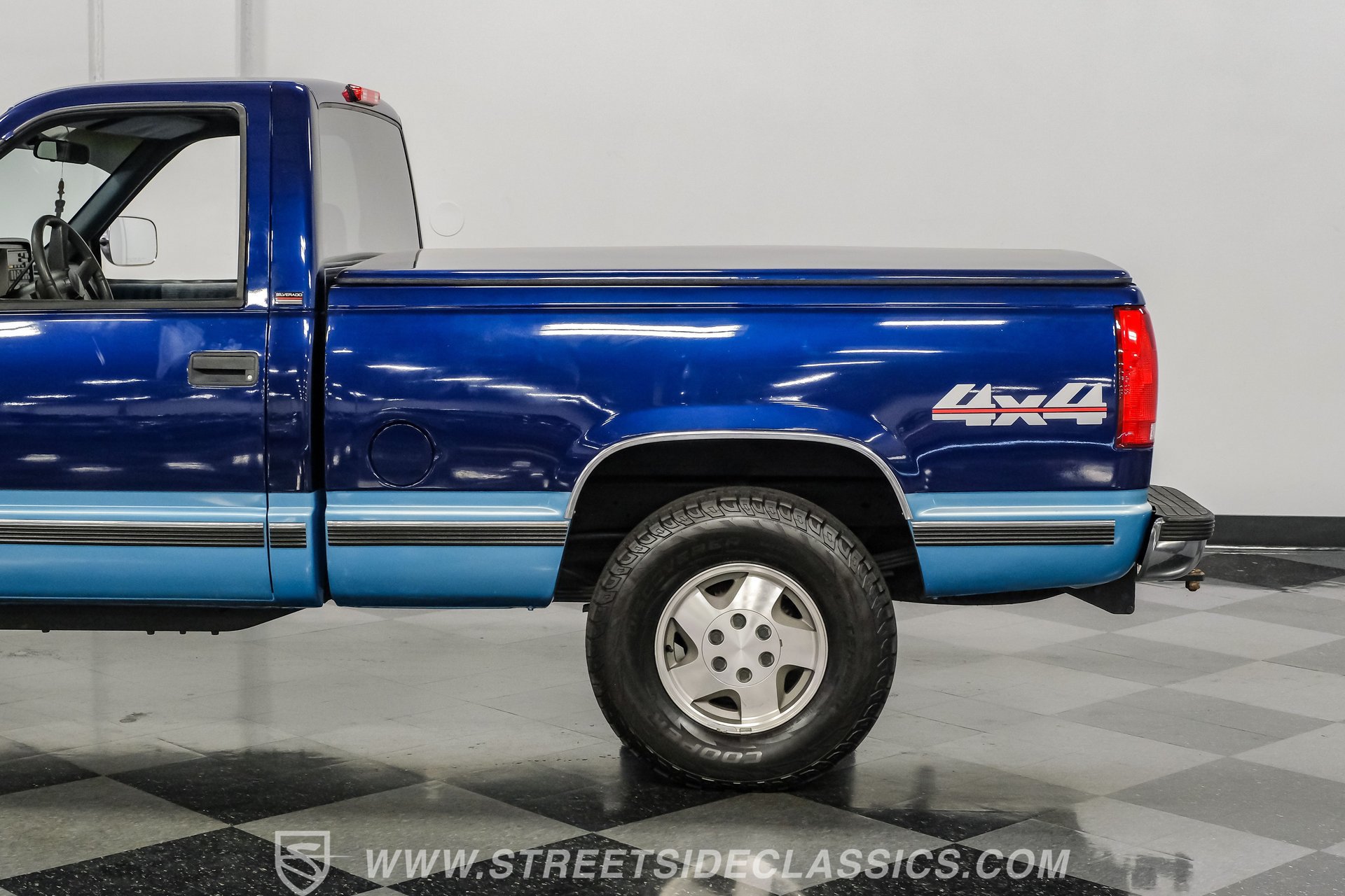 Used 1994 Chevrolet Silverado 1500 4x4 Regular Cab image 24