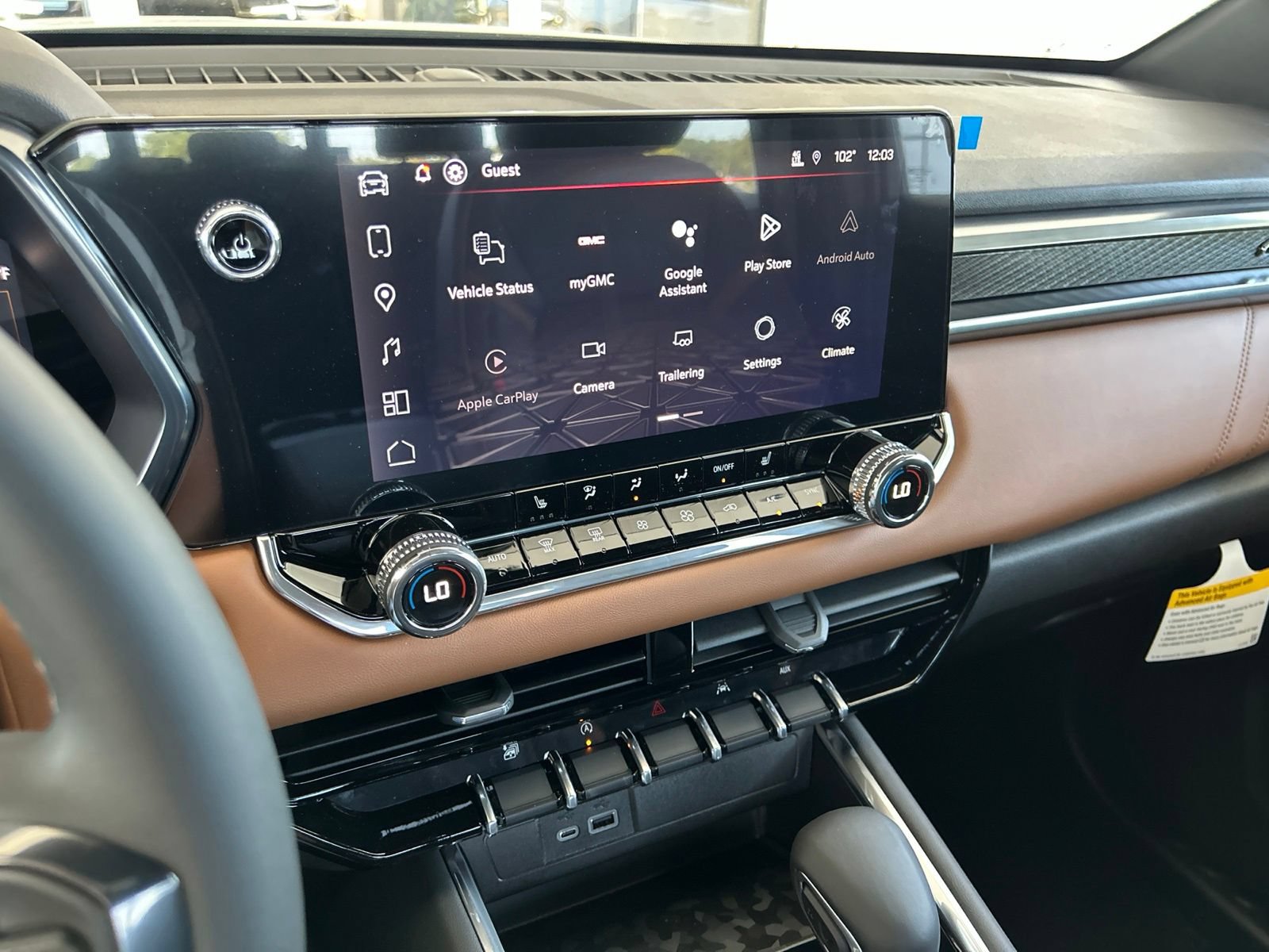 New 2026 GMC Canyon AT4 w/ Nightfall Essentials Package AWD/4WD image 15